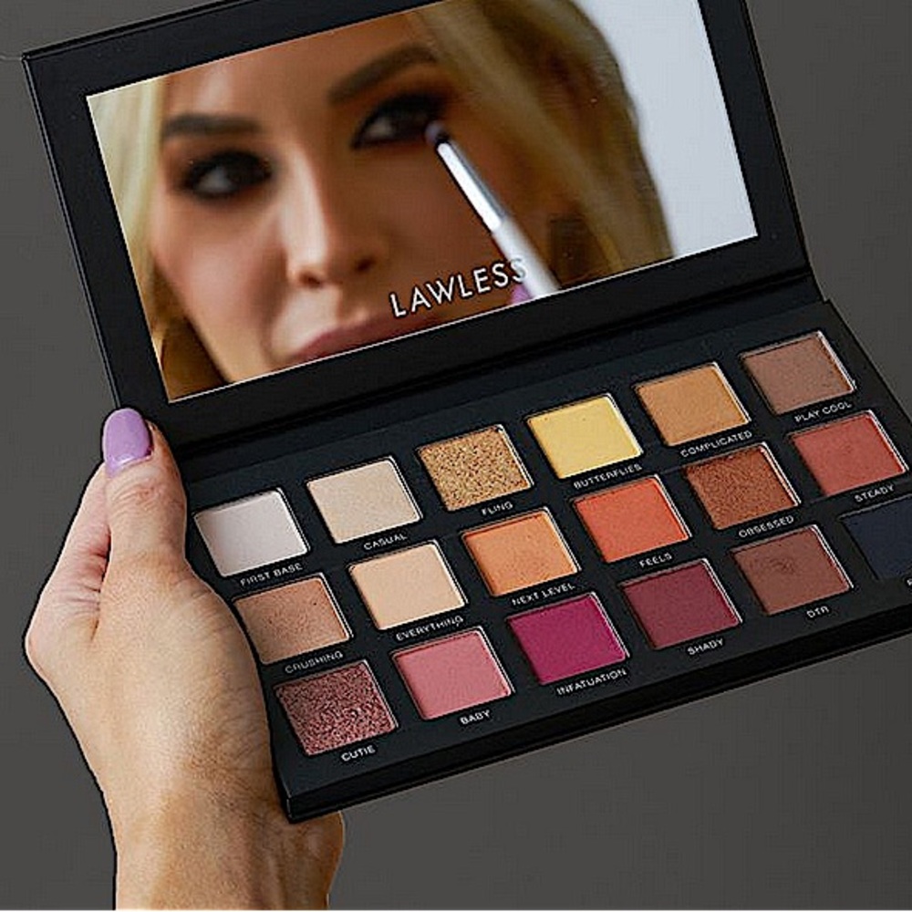 LAWLESS💗 - Picture 4 of 13